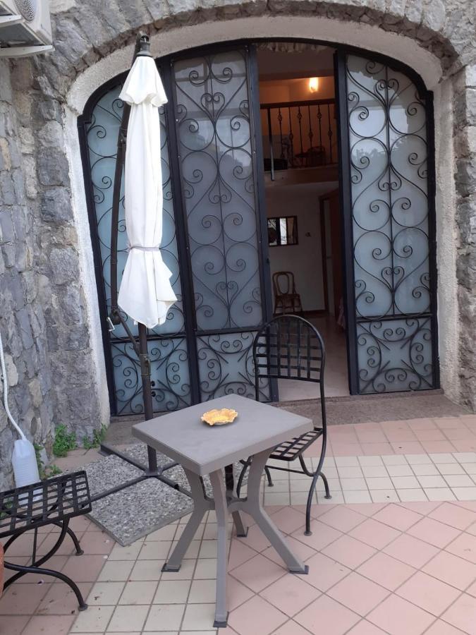 Bed and Breakfast La Dacia Di Gina Ravello Zewnętrze zdjęcie